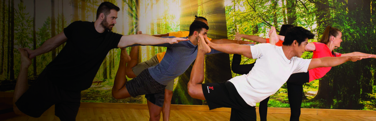 fitness-first-group-class-hatha yoga-hero